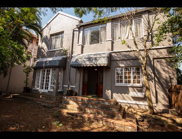 3 BEDROOM MAISONETTE FOR SALE IN MUSGRAVE